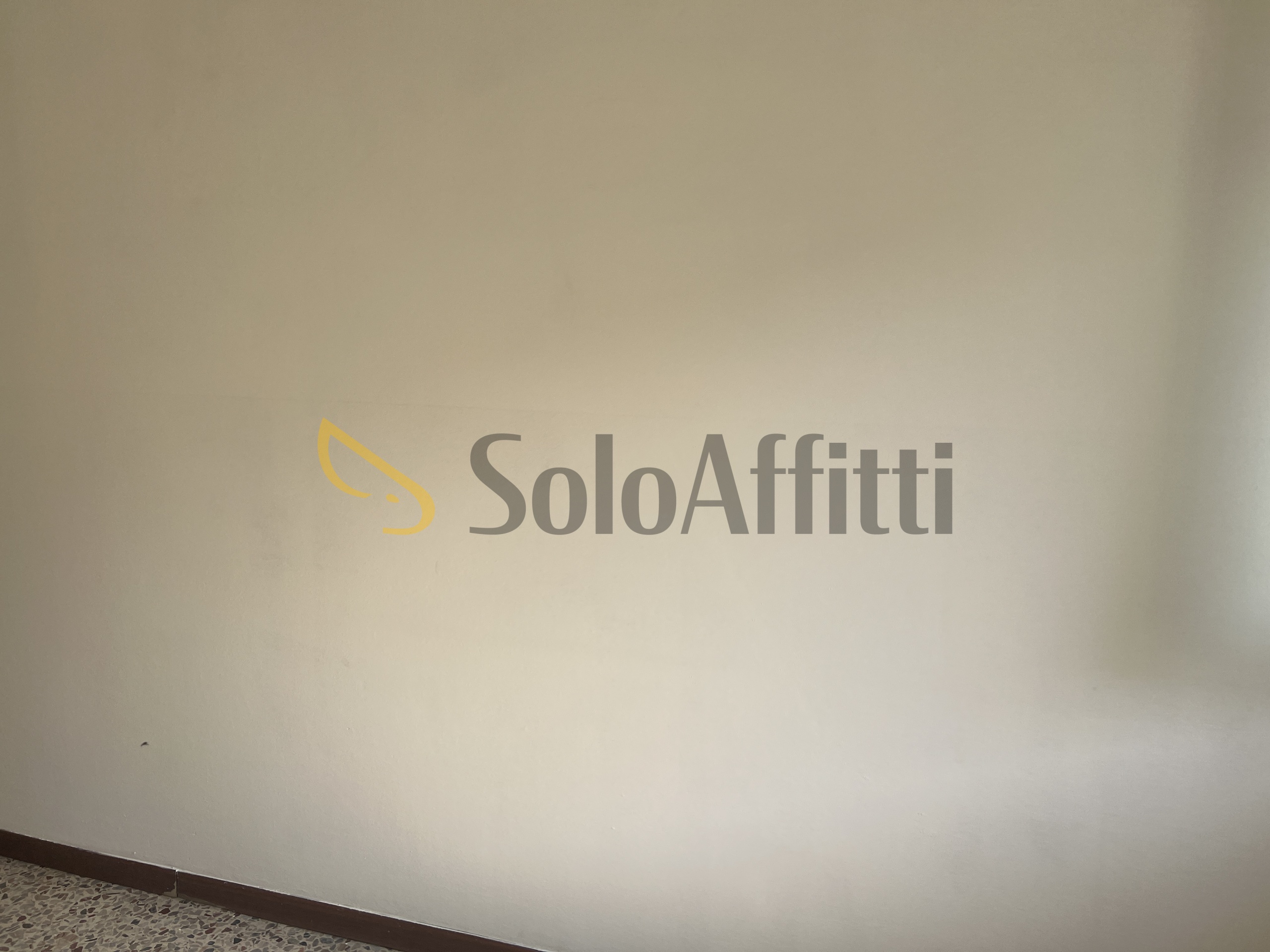 Trilocale con box doppio a Cislago
