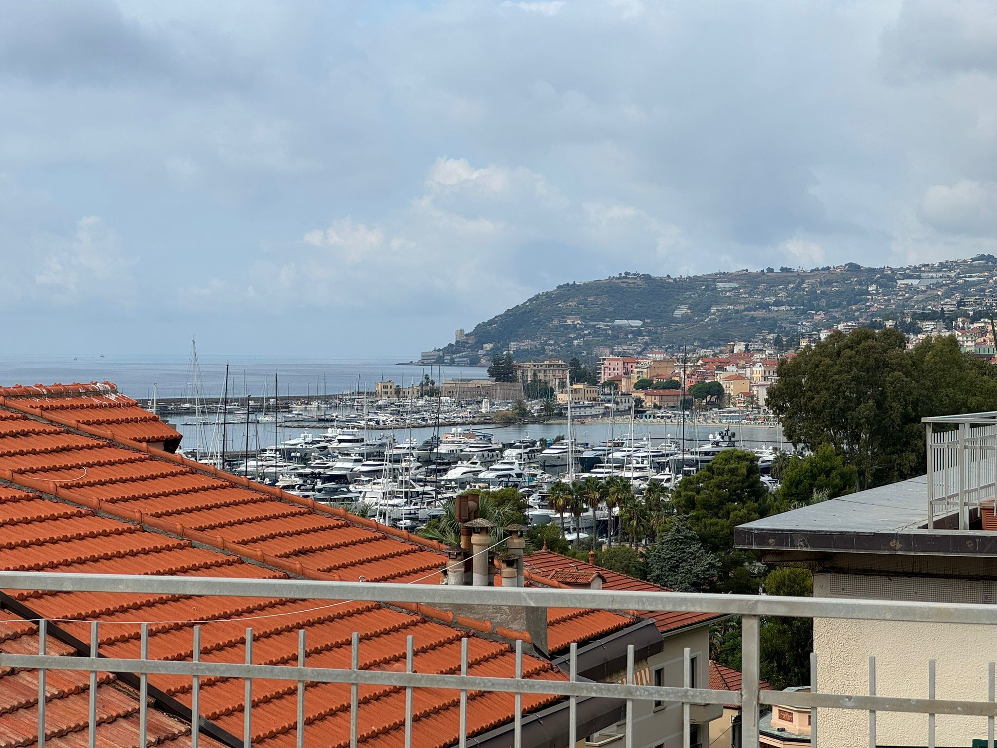 Appartamento vista mare in corso felice cavallotti 94, San Remo