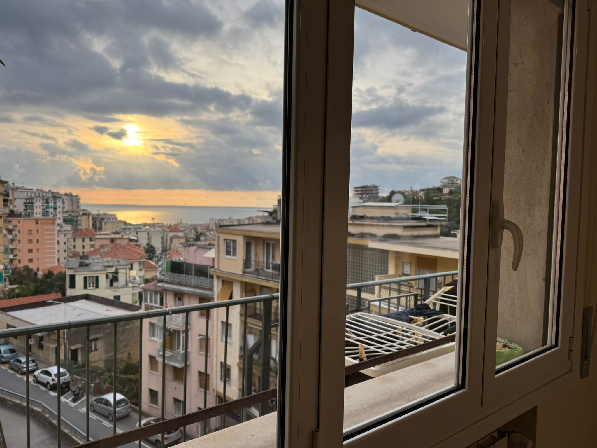 Appartamento vista mare in via galileo galilei 315, San Remo