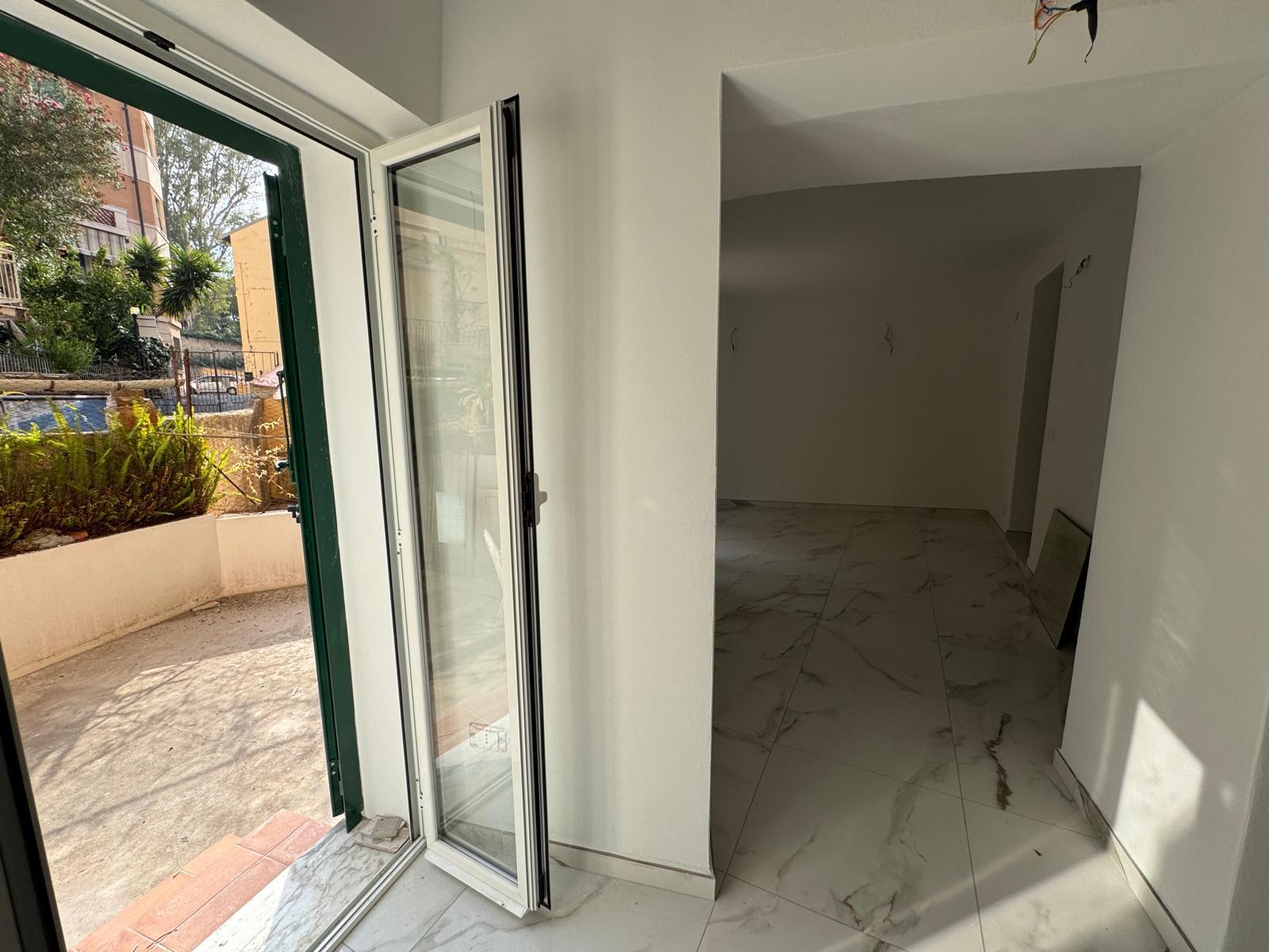 Magazzino in vendita in via wolfgang goethe 28, San Remo