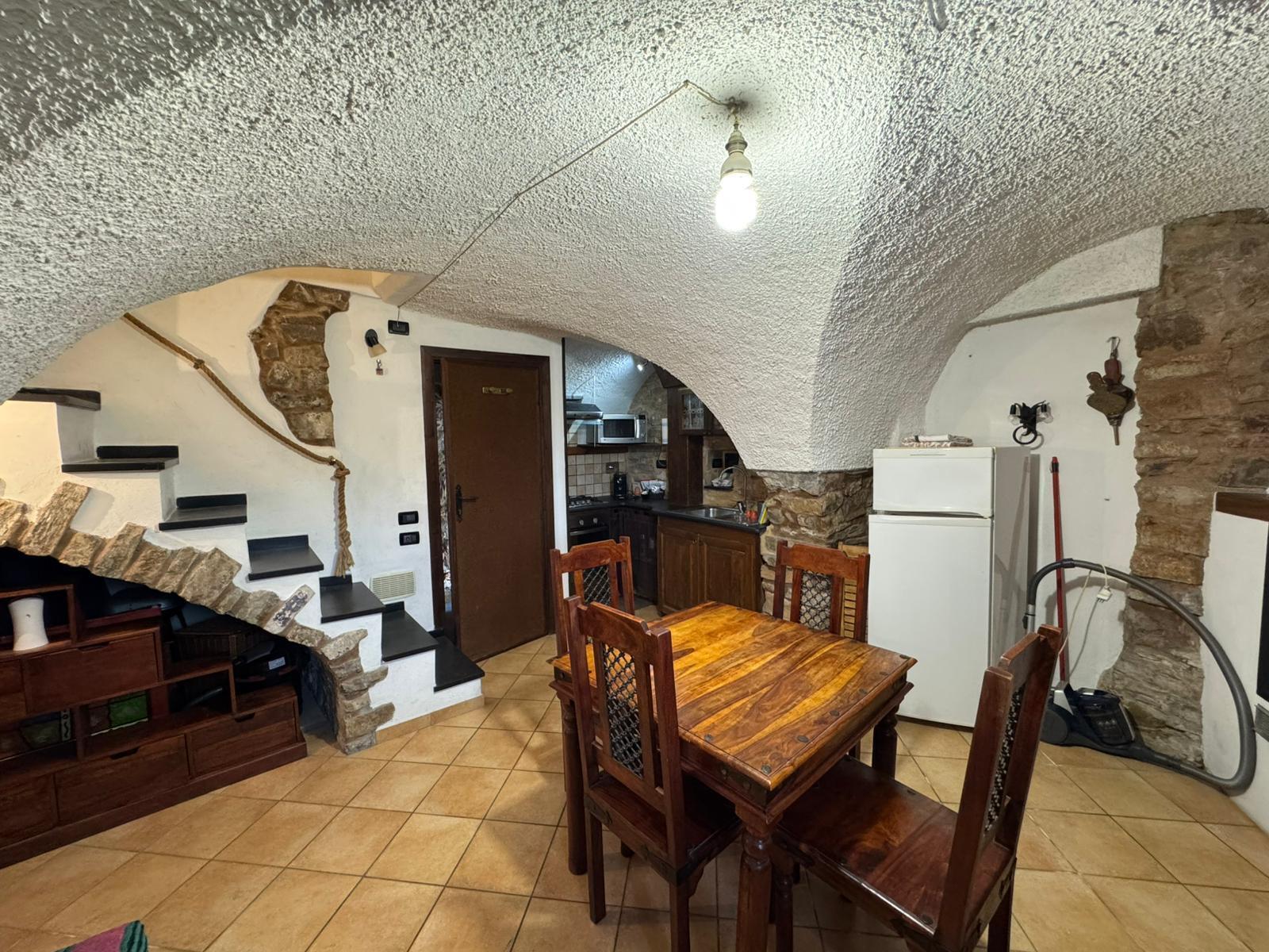 Bilocale in vendita in via armando diaz 2, Imperia