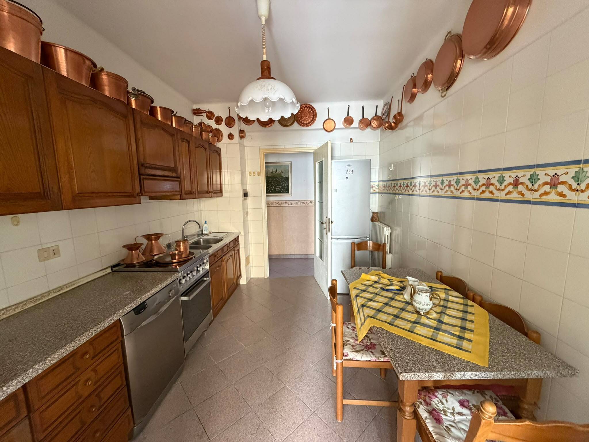 Quadrilocale da ristrutturare in via lamarmora 67, San Remo