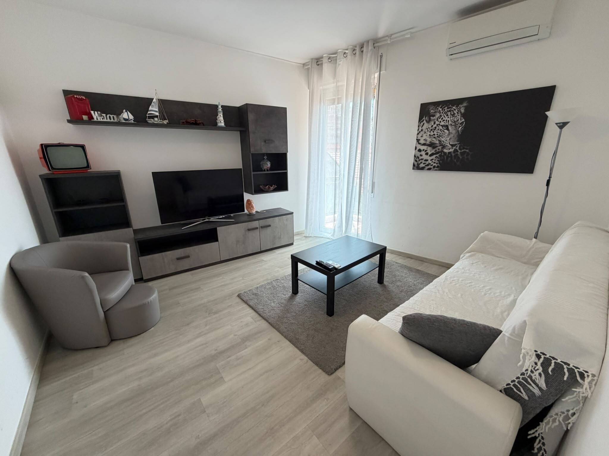 Trilocale in vendita in via lamarmora 161, San Remo