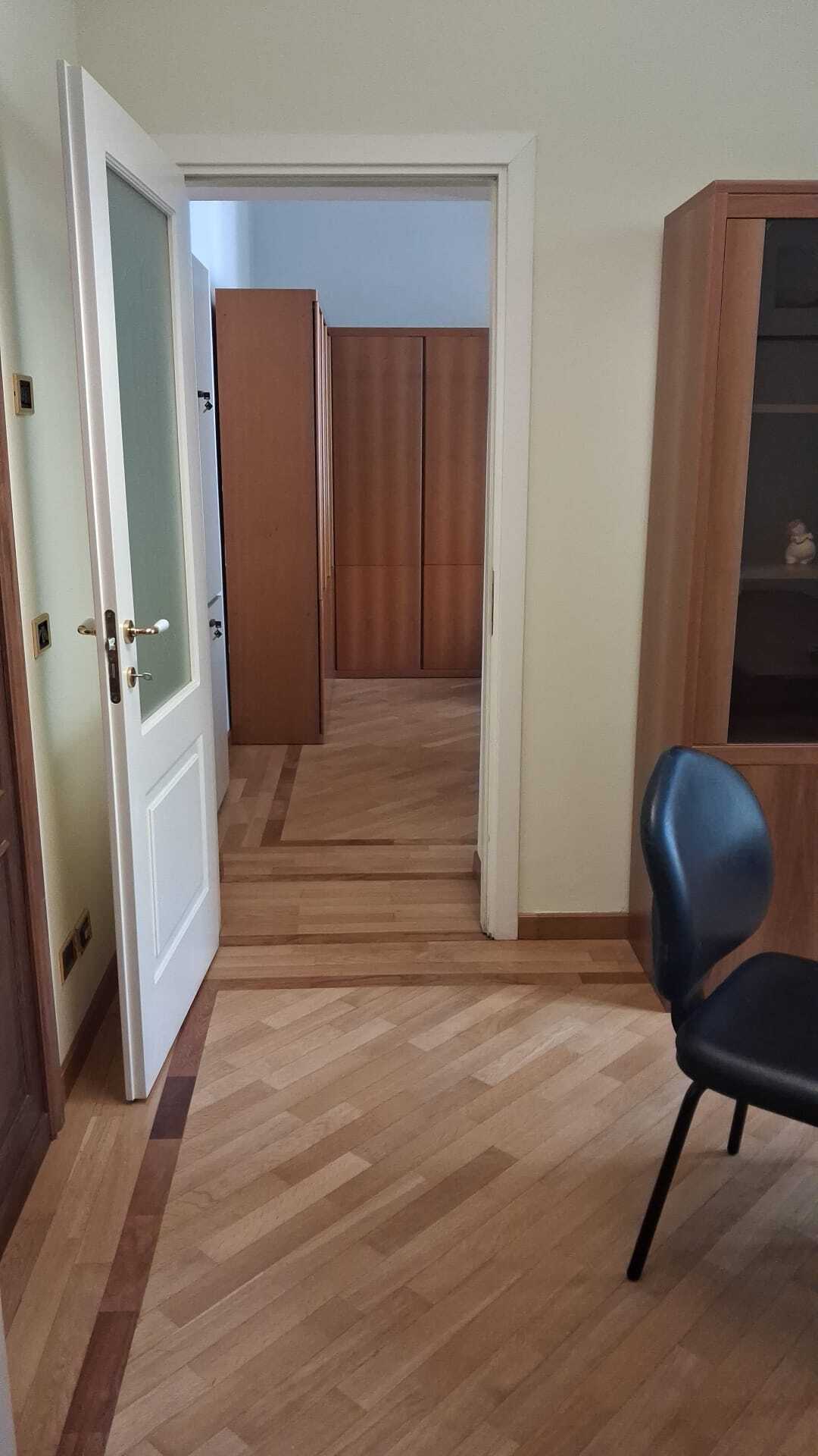 Ufficio in affitto in corso g. garibaldi 60, San Remo