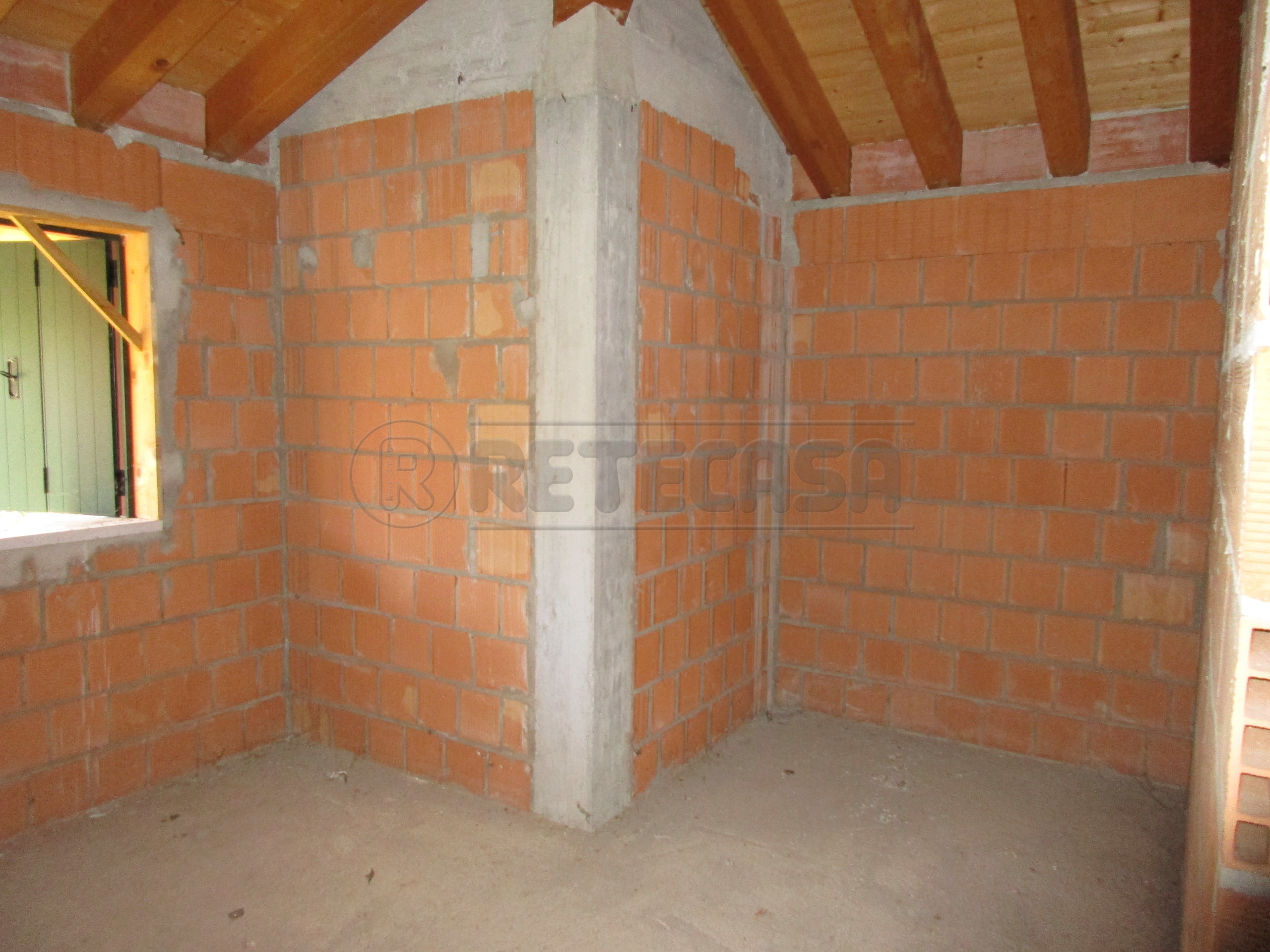 Casa indipendente con giardino a Piombino Dese