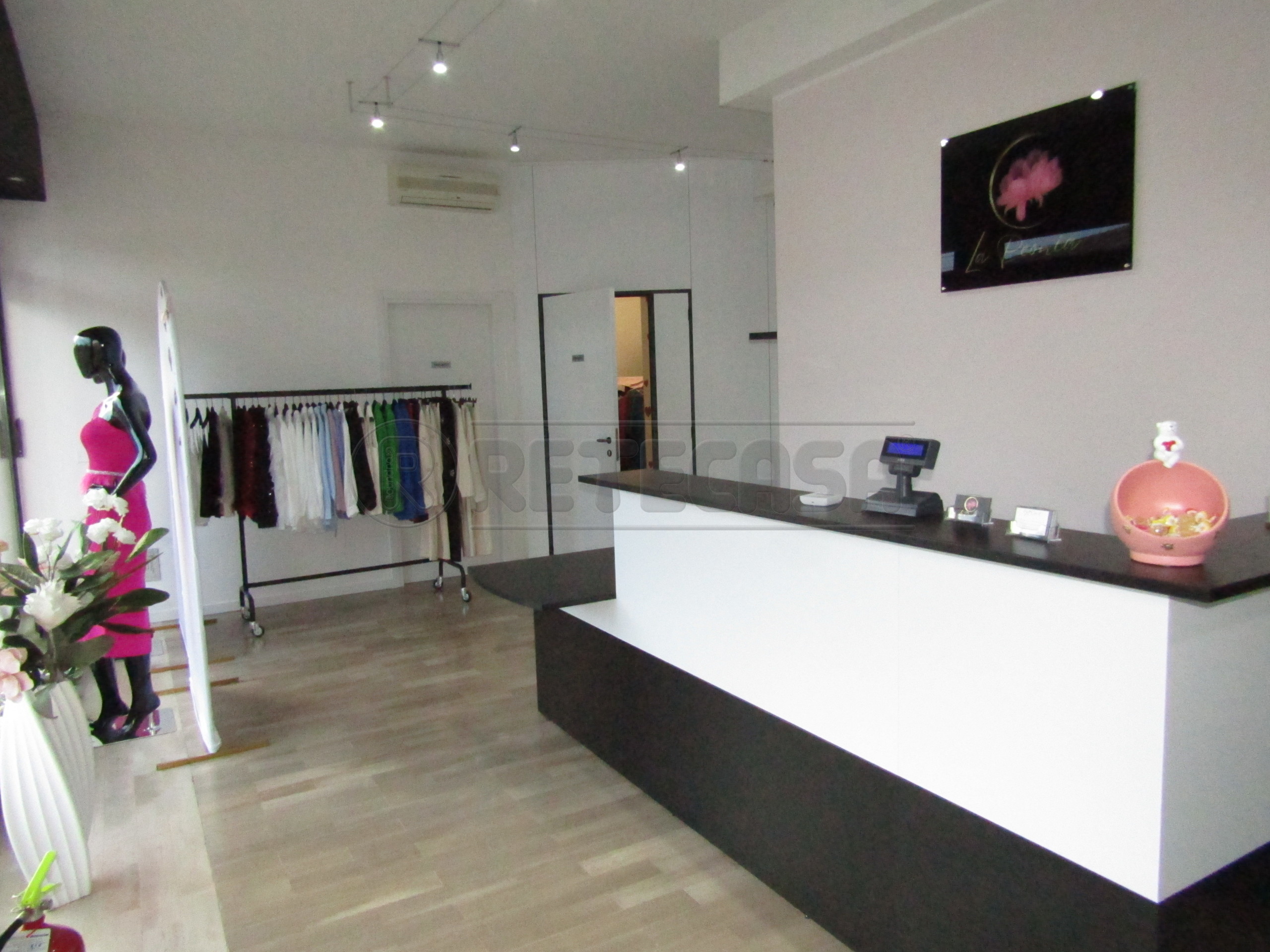 Locale commerciale in vendita a Campodarsego