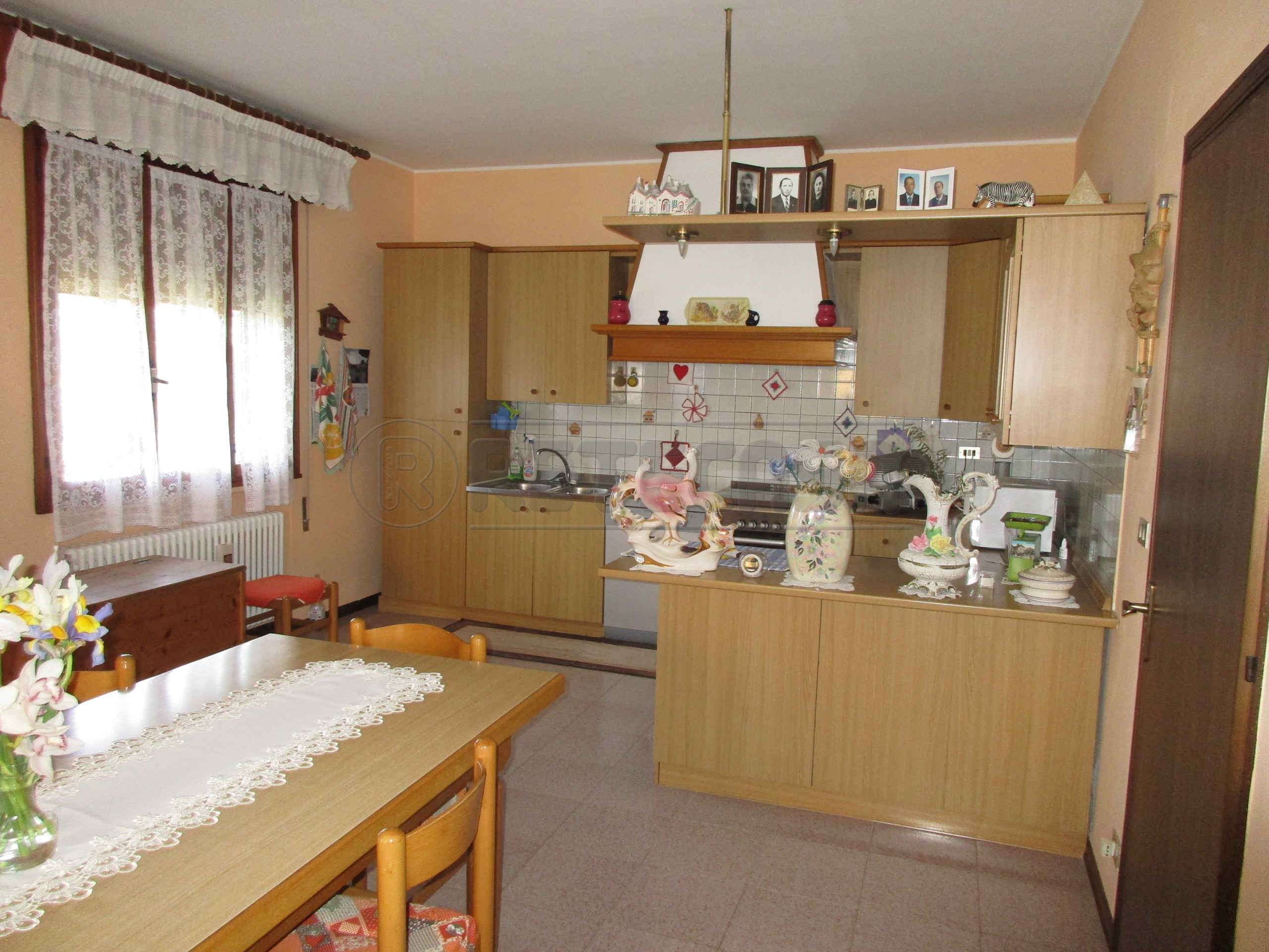 Casa indipendente con giardino, Massanzago zeminiana