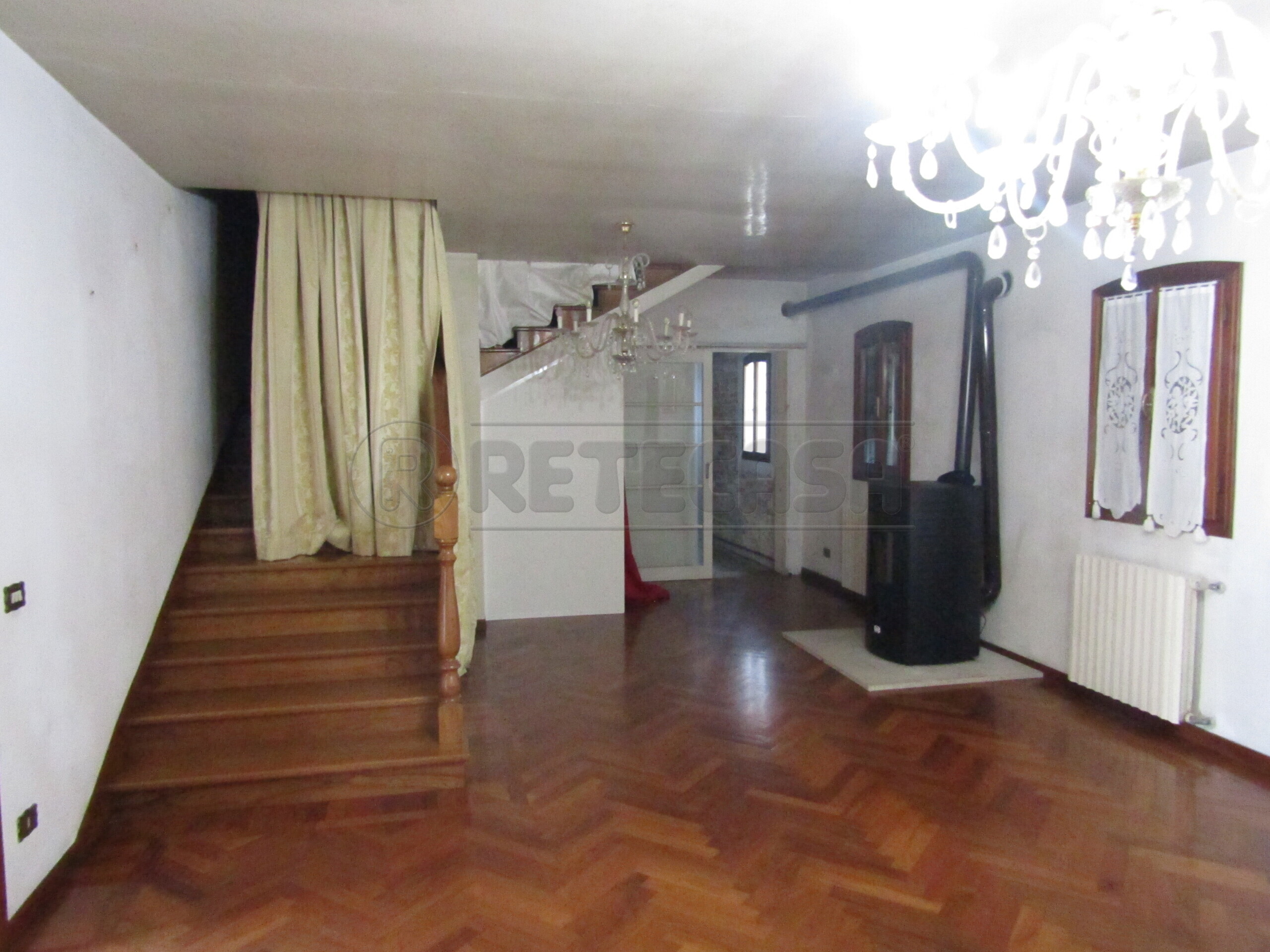 Casa indipendente con giardino a Massanzago