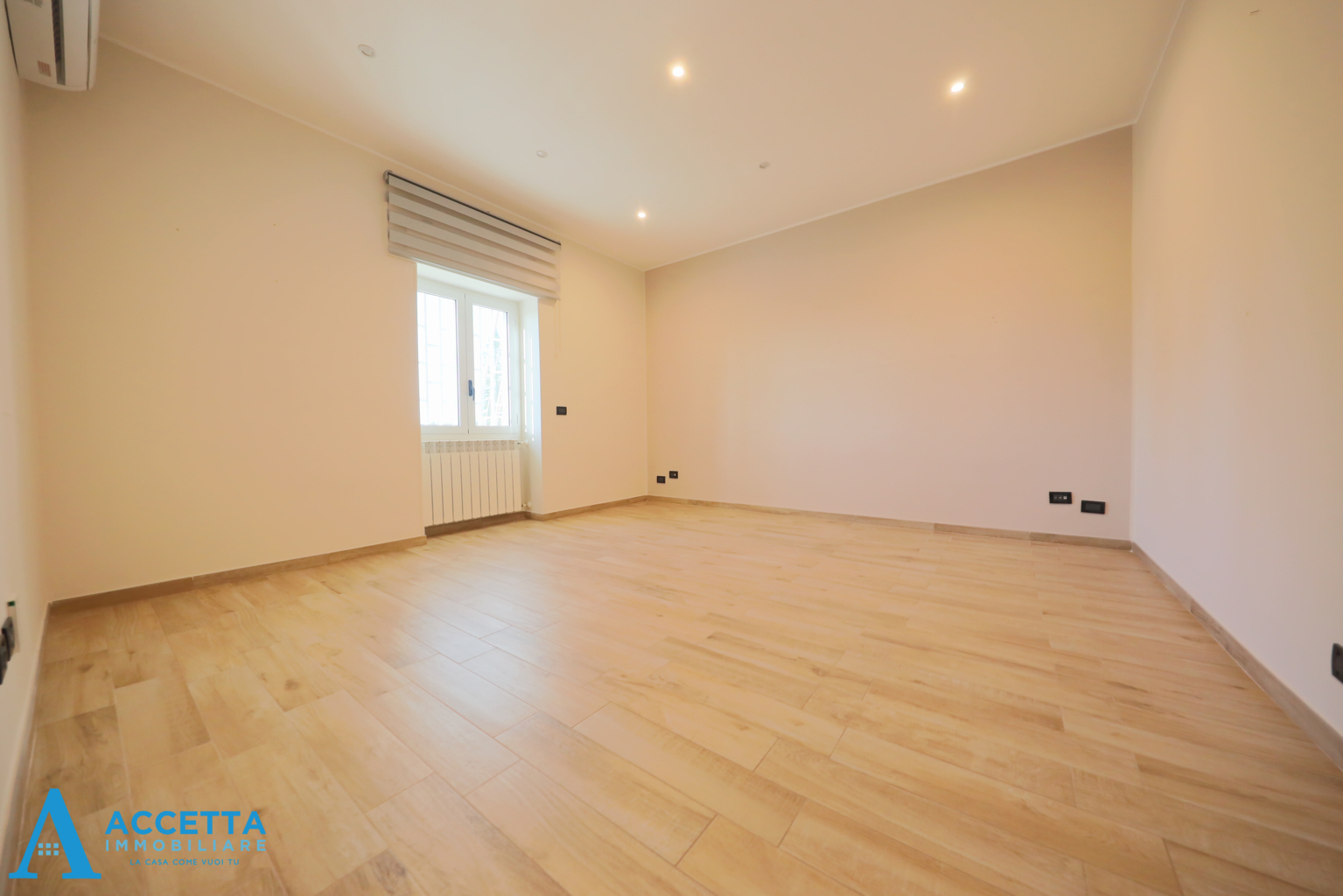 Trilocale ristrutturato in via gattucci 13, Taranto