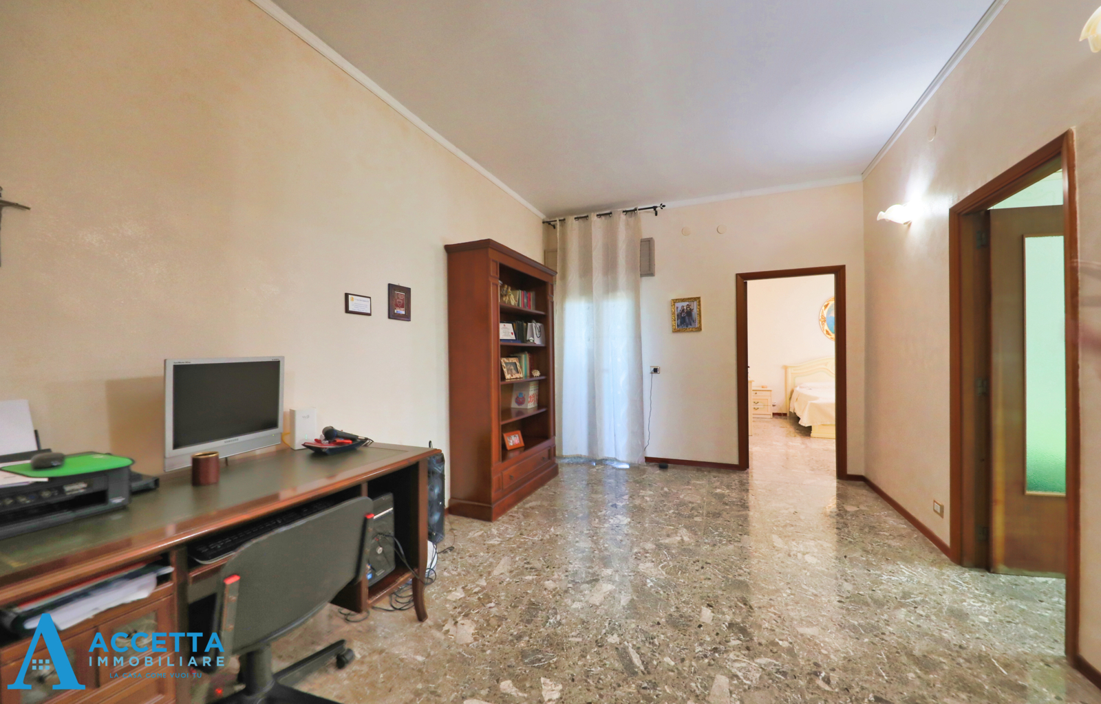 Trilocale in vendita in via cesare pascarella 6, Taranto