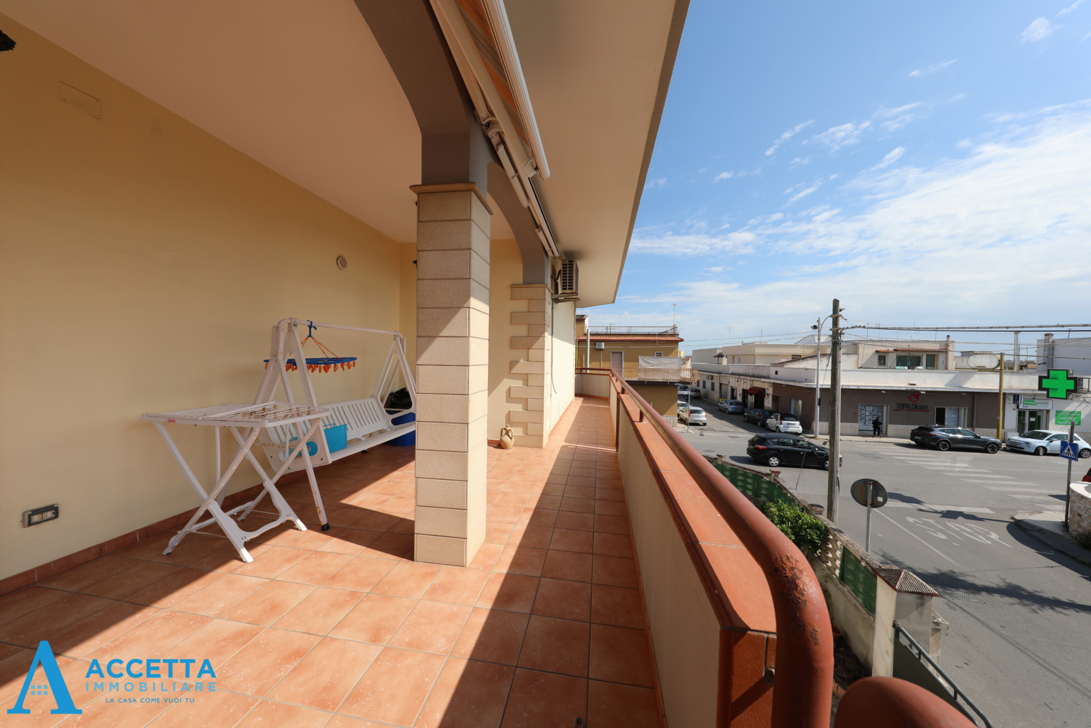 Quadrilocale con terrazzo in viale europa 115, Taranto