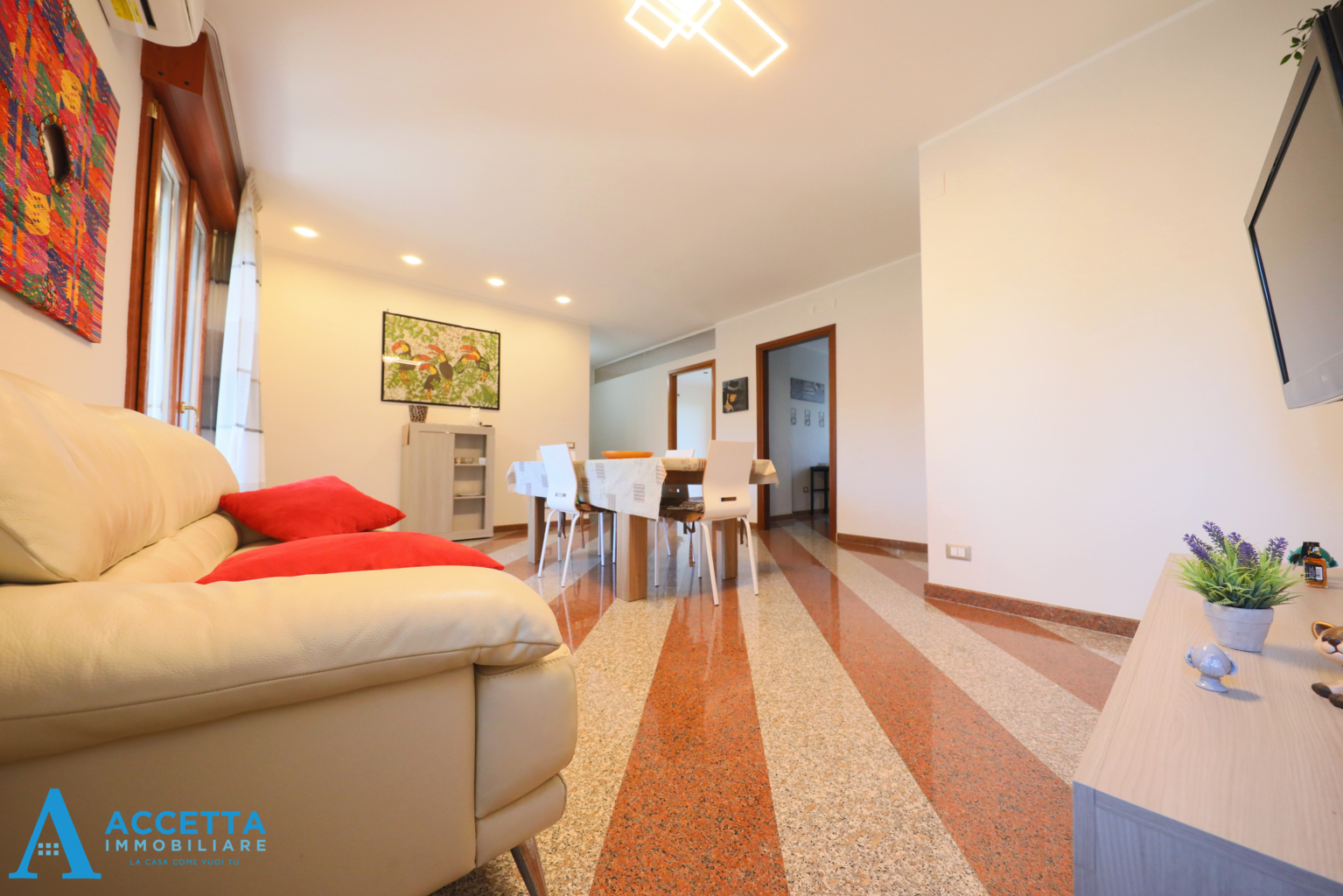 Quadrilocale con giardino in via salvo d'acquisto 6, Taranto