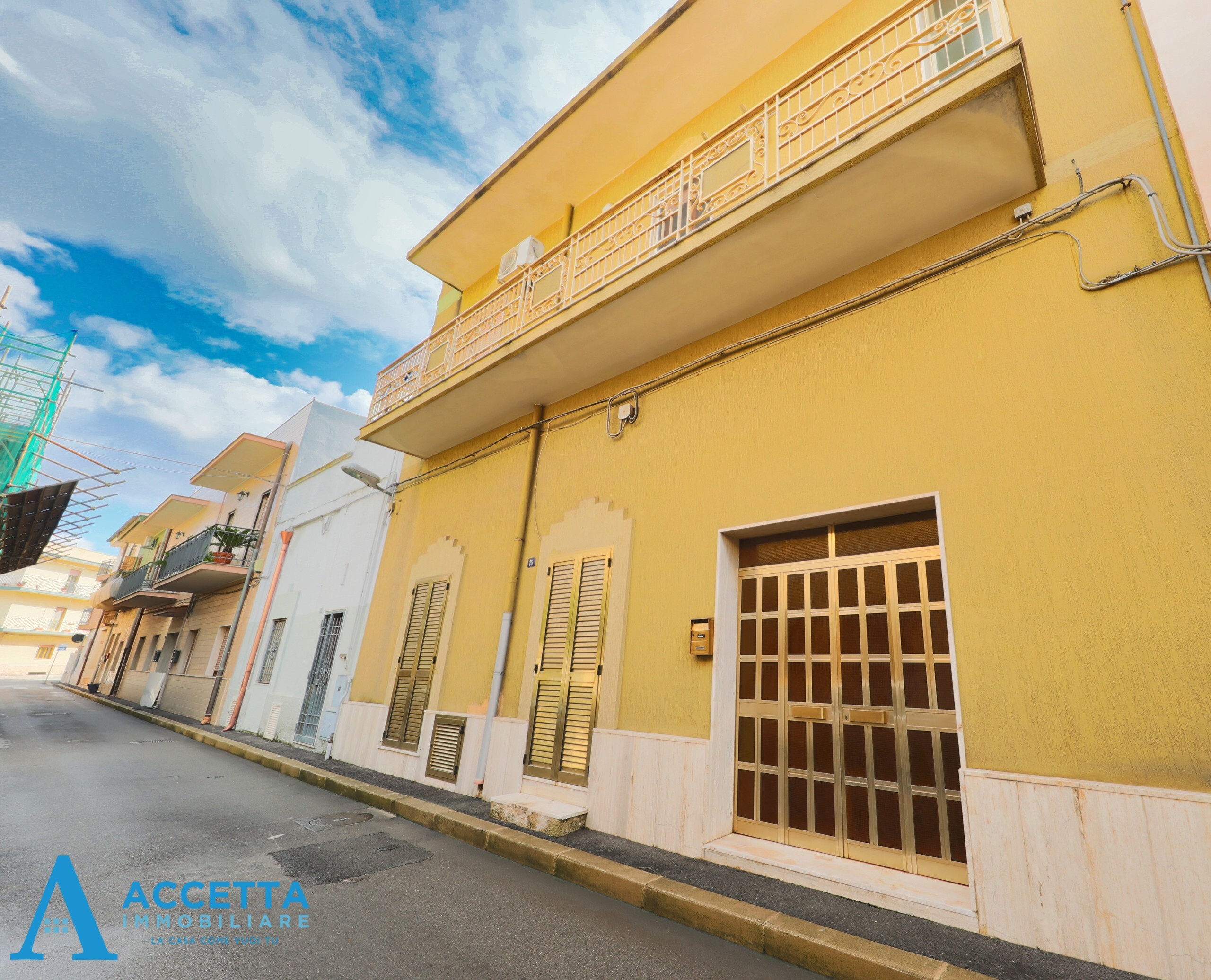 Appartamento con giardino in via giuseppe garibaldi 15, Taranto