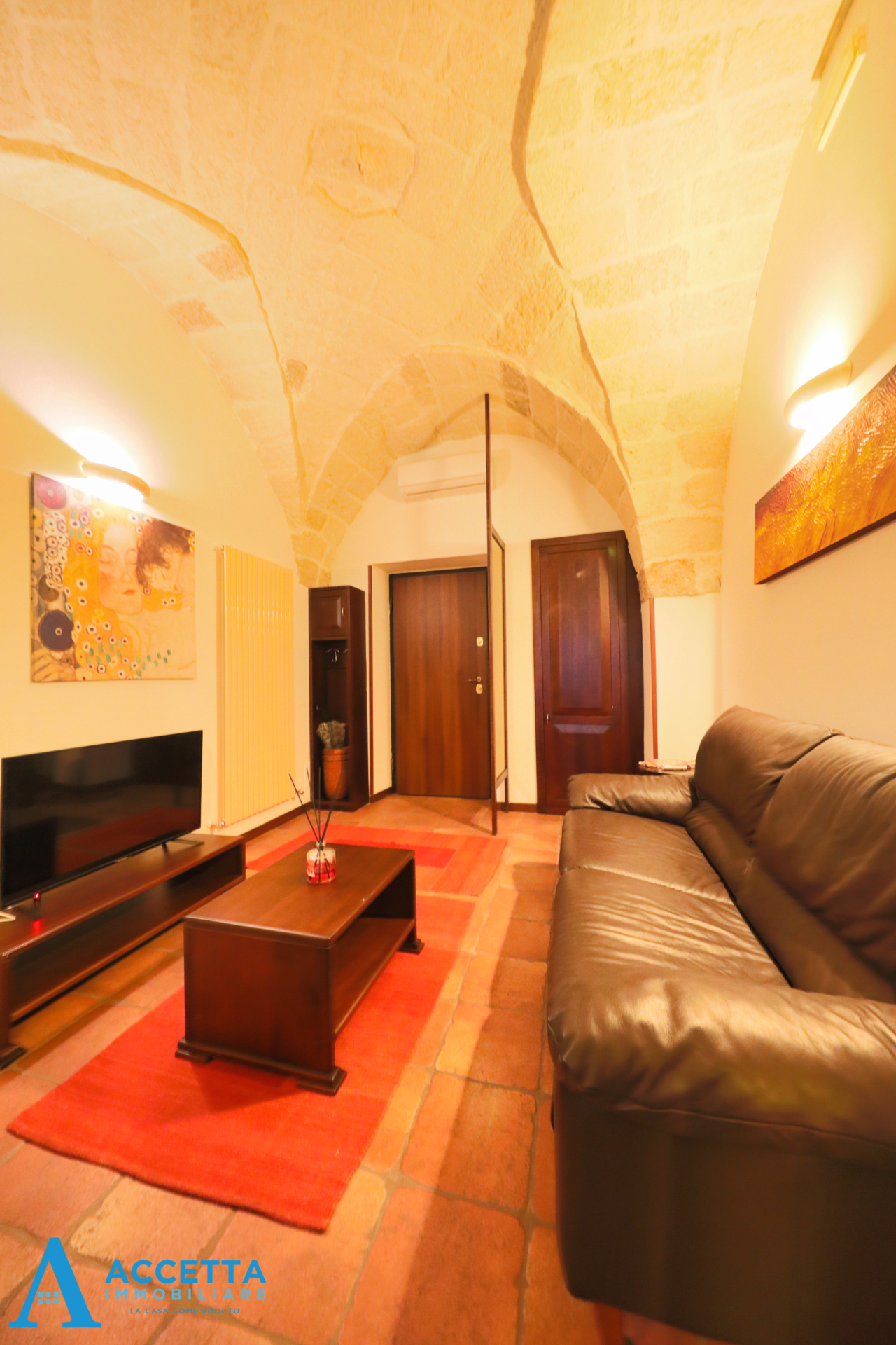 Casa indipendente ristrutturata in via regina margherita - talsano 91, Taranto