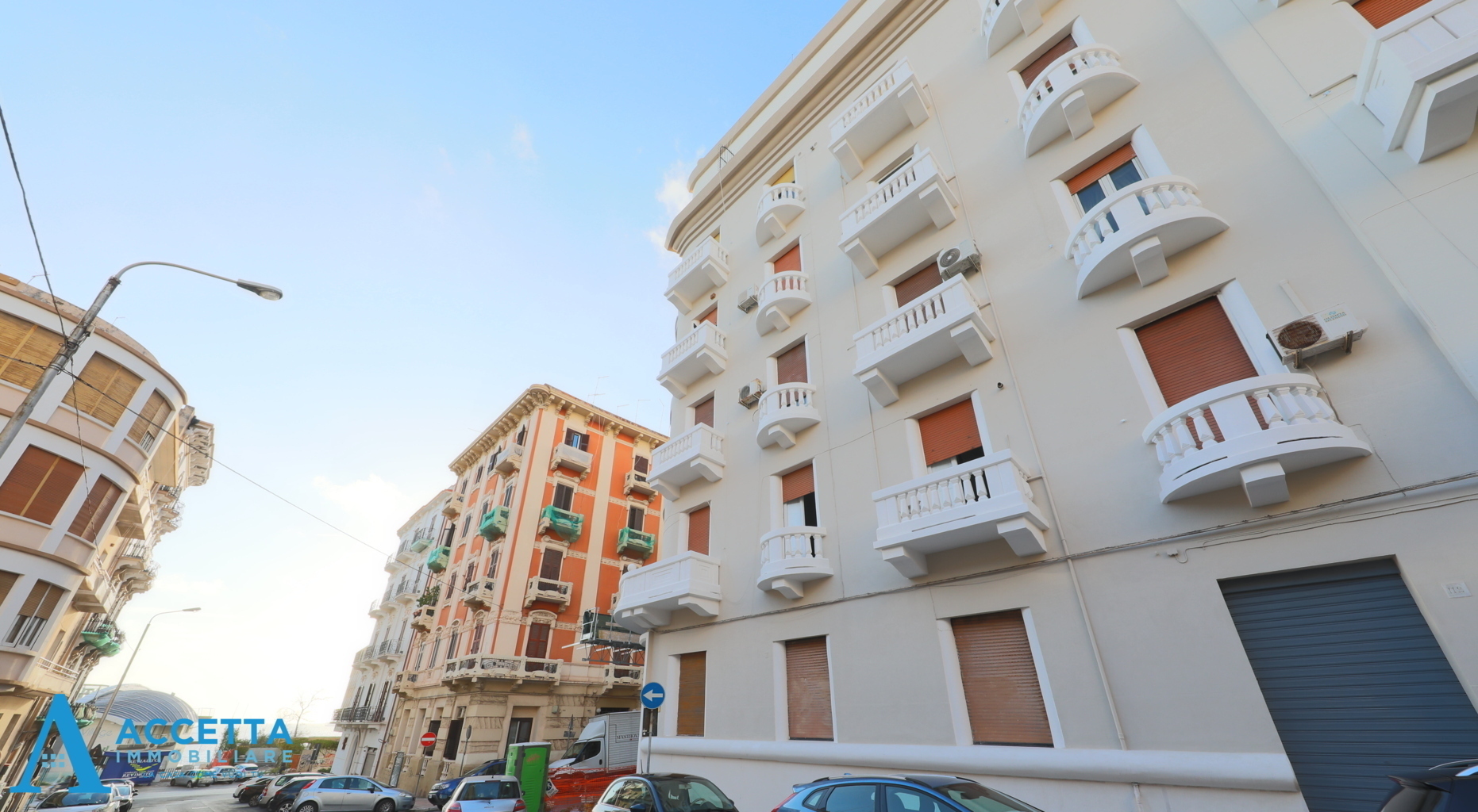 Bilocale da ristrutturare in via duca di genova 63, Taranto