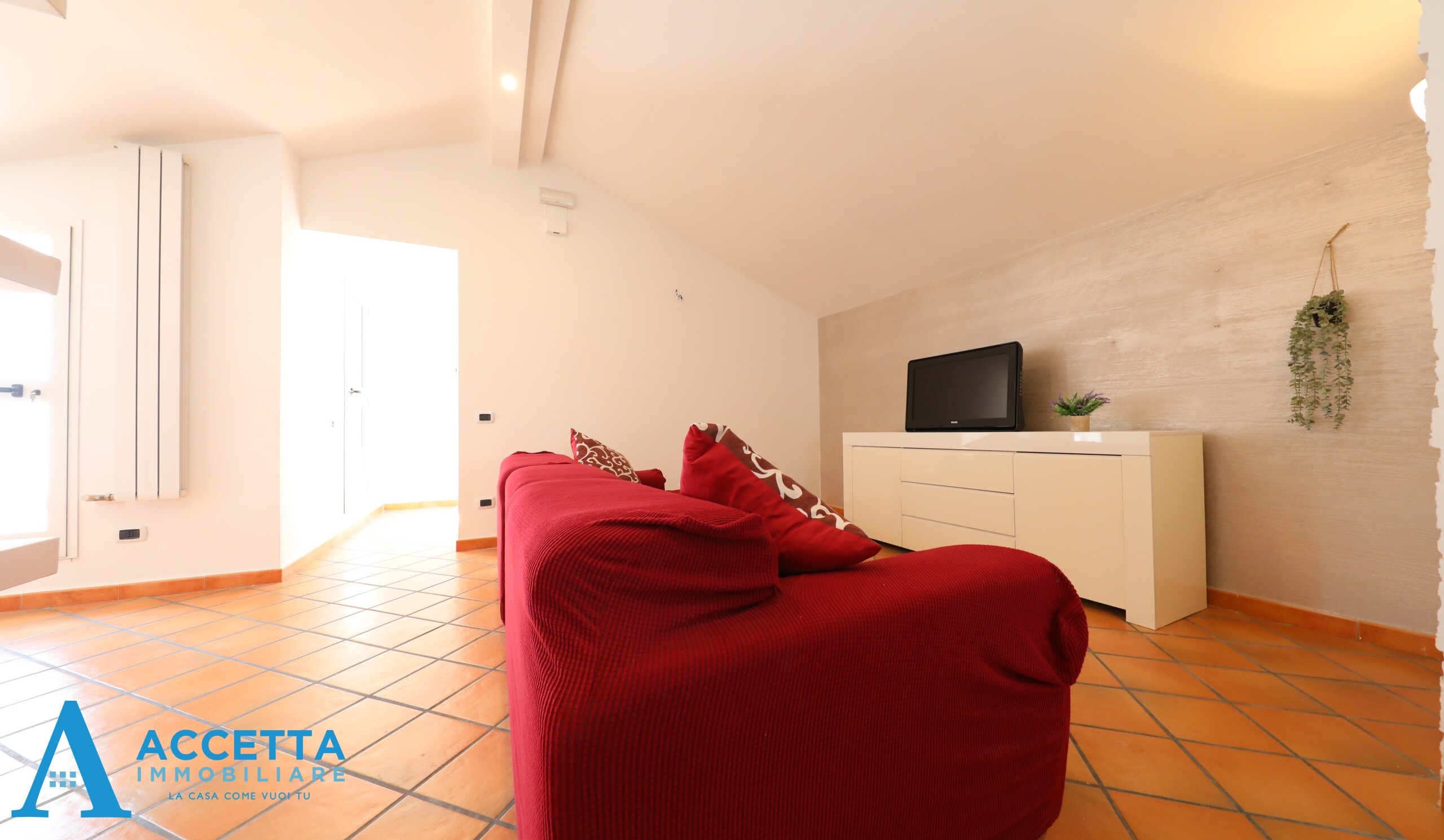 Attico con terrazzo in viale trentino, Taranto