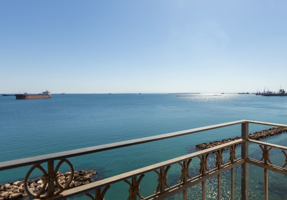 Stabile/Palazzo vista mare in via giovanni paisiello 56, Taranto