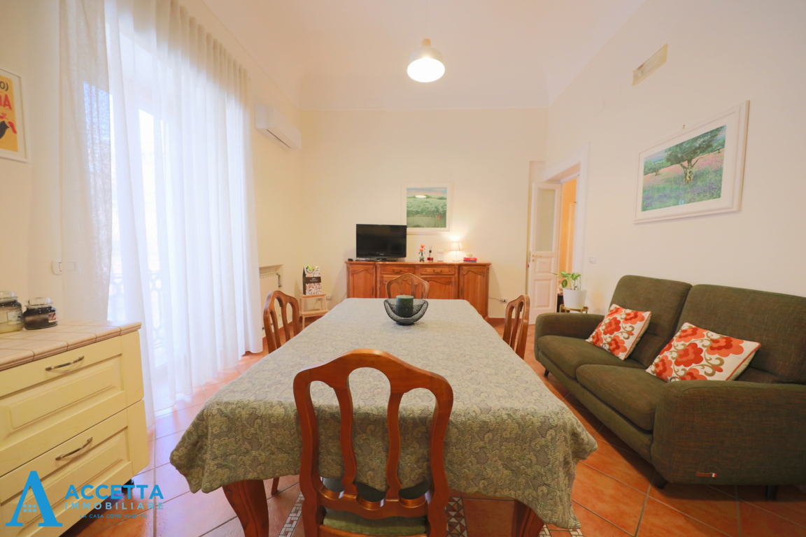 Quadrilocale ristrutturato in via giuseppe massari 8, Taranto