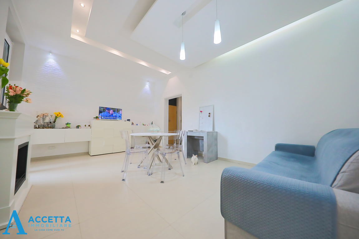 Bilocale ristrutturato in via diego peluso 89, Taranto