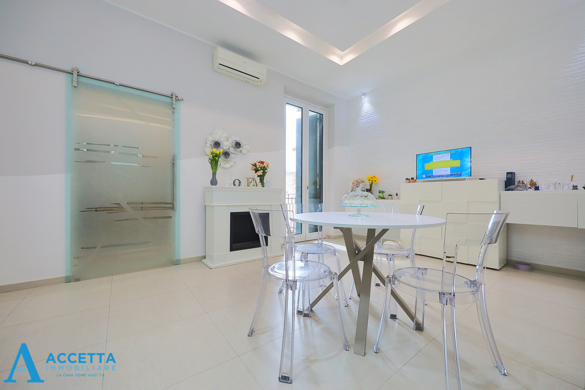 Bilocale ristrutturato in via diego peluso 89, Taranto