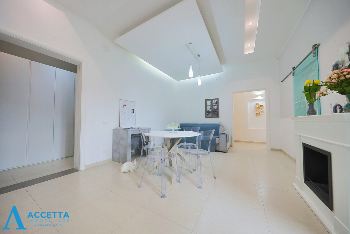 Bilocale ristrutturato in via diego peluso 89, Taranto