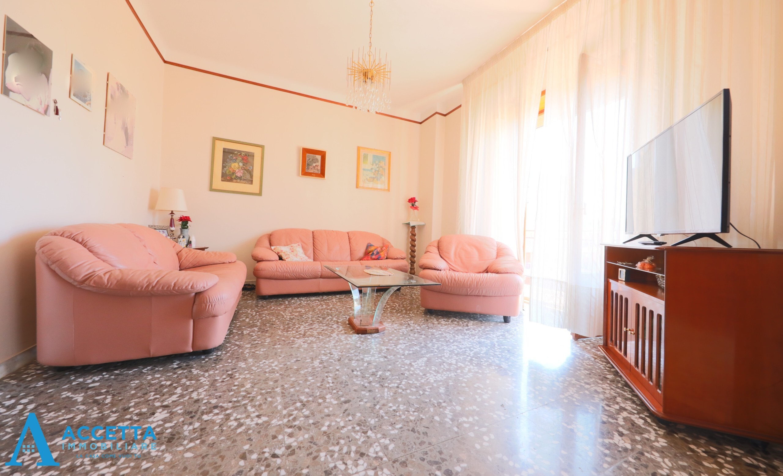 Quadrilocale in affitto in via venezia 25, Taranto