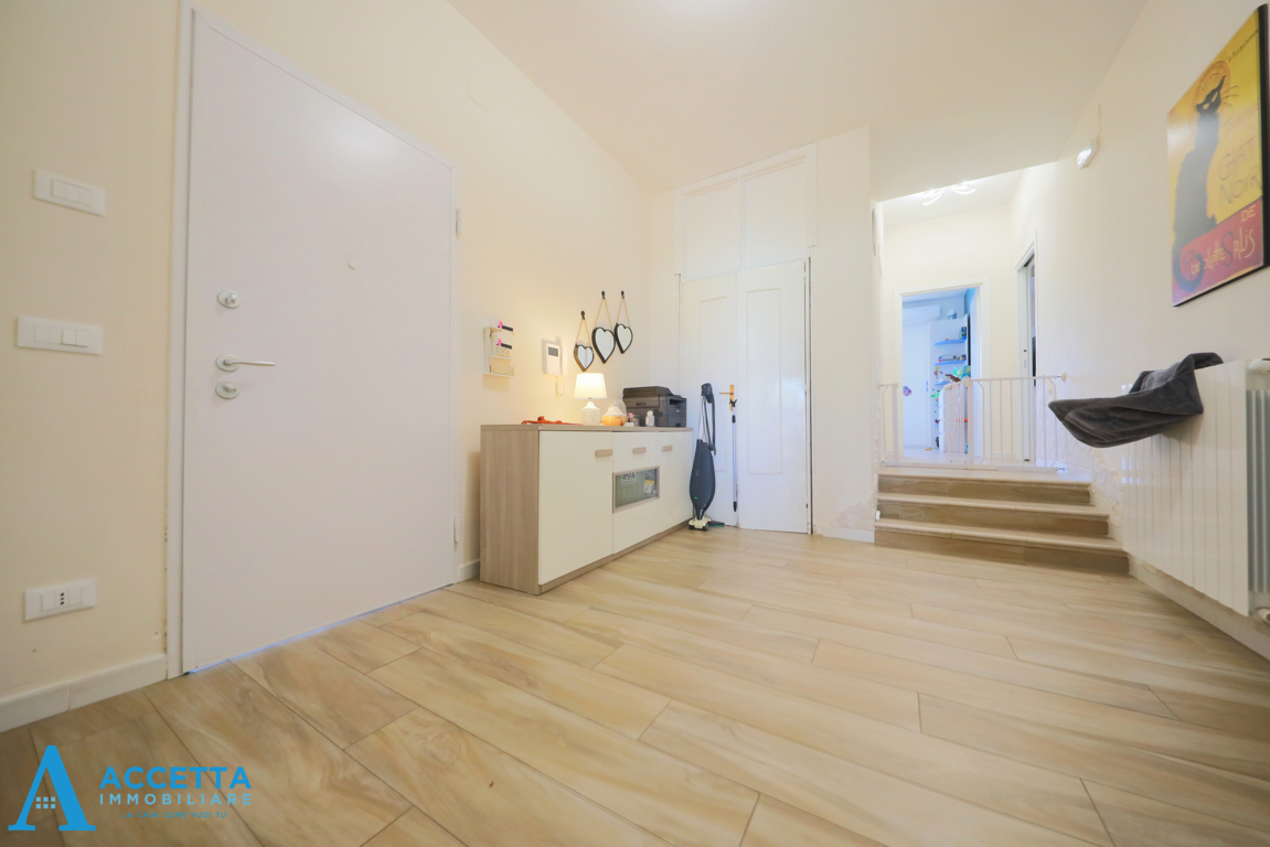 Villa ristrutturata in via lappane, Taranto