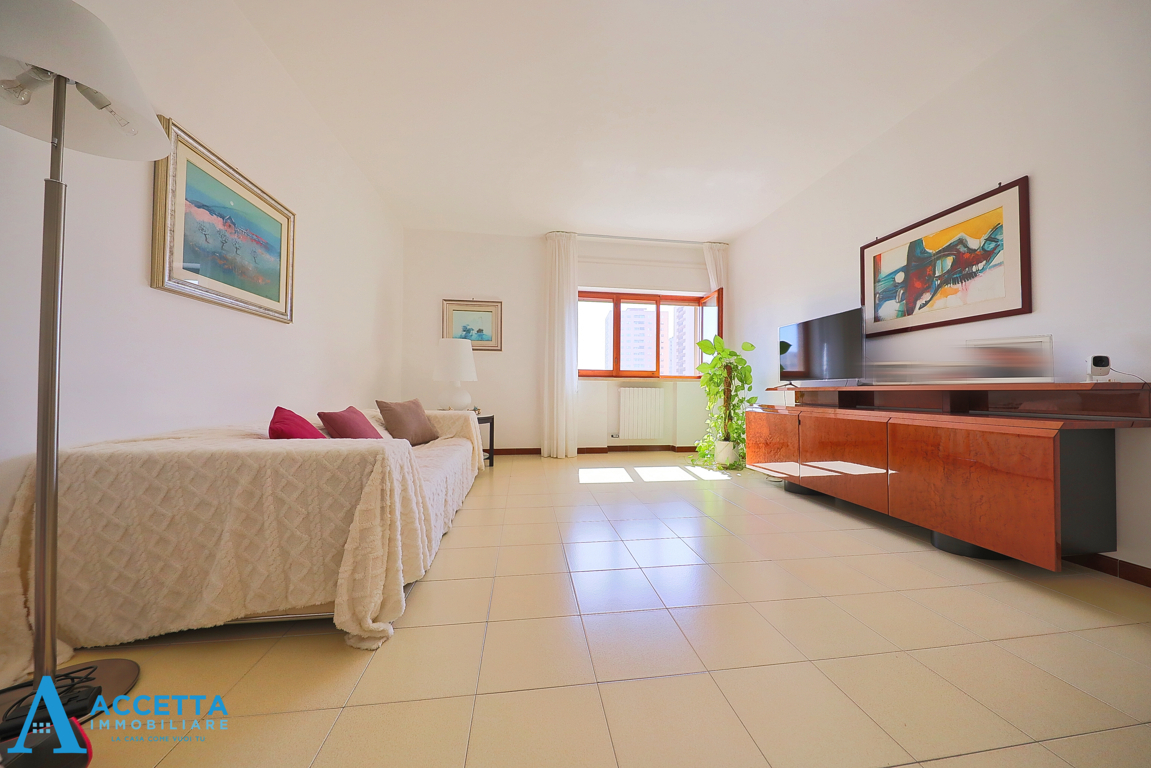 Trilocale in vendita in via gobetti 8, Taranto