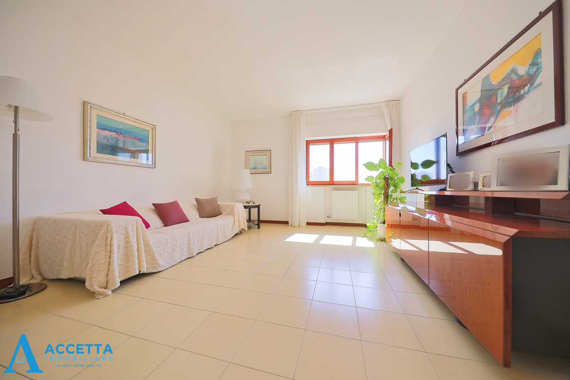 Trilocale in vendita in via gobetti 8, Taranto