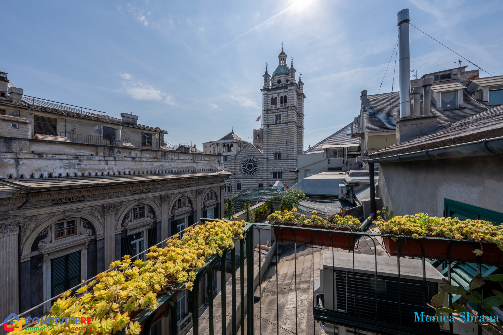 Attico in vendita in passo stefano sanguineti 11, Genova