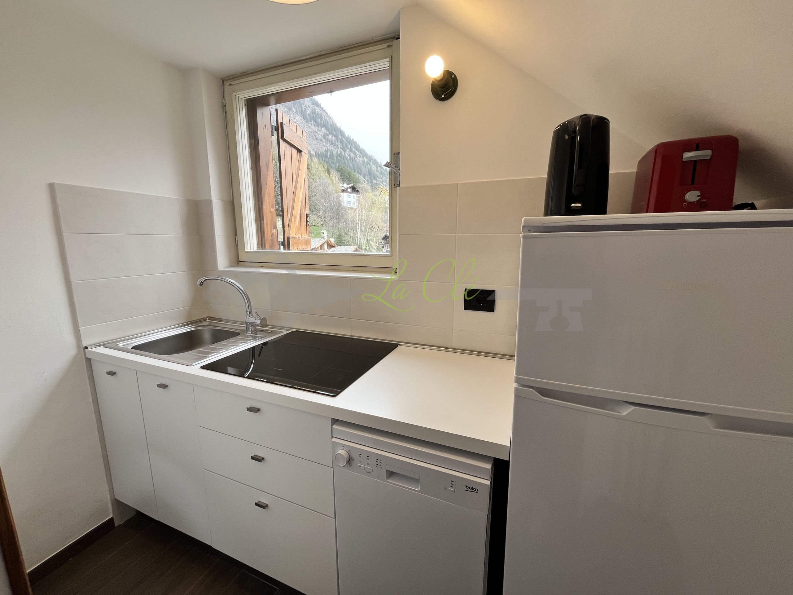 Trilocale nuovo in via les golettes 31, Courmayeur