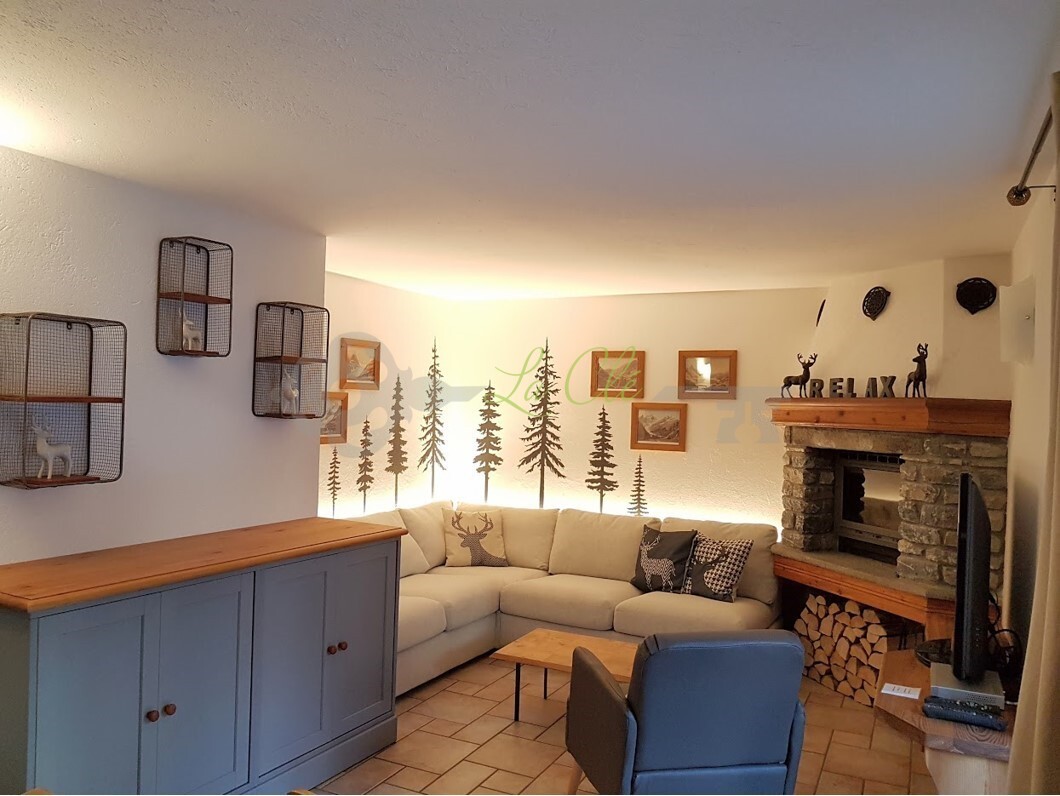 Quadrilocale con giardino, Courmayeur dolonne