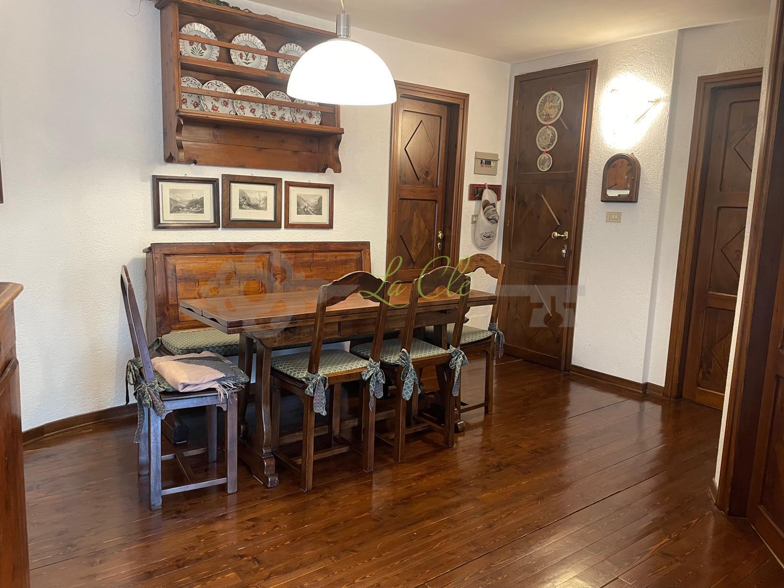 Trilocale in affitto, Courmayeur centrale