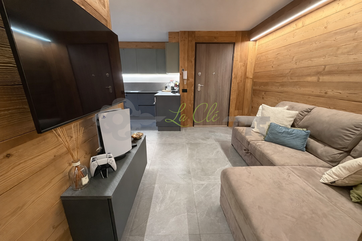 Trilocale con terrazzo a Courmayeur