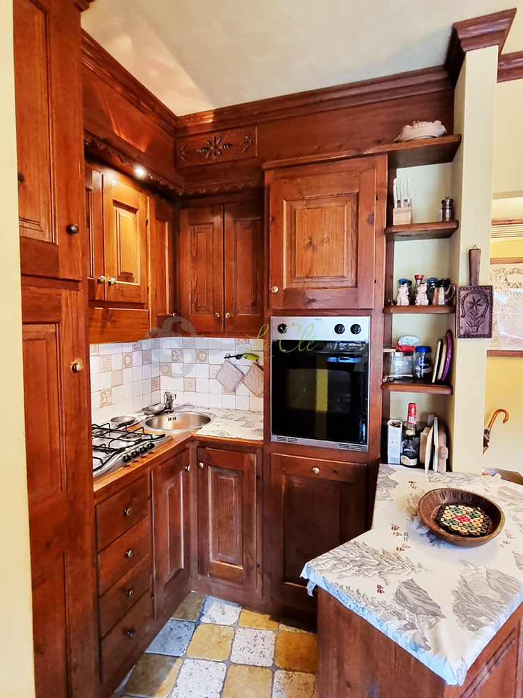 Quadrilocale con box in via roma 10, Courmayeur