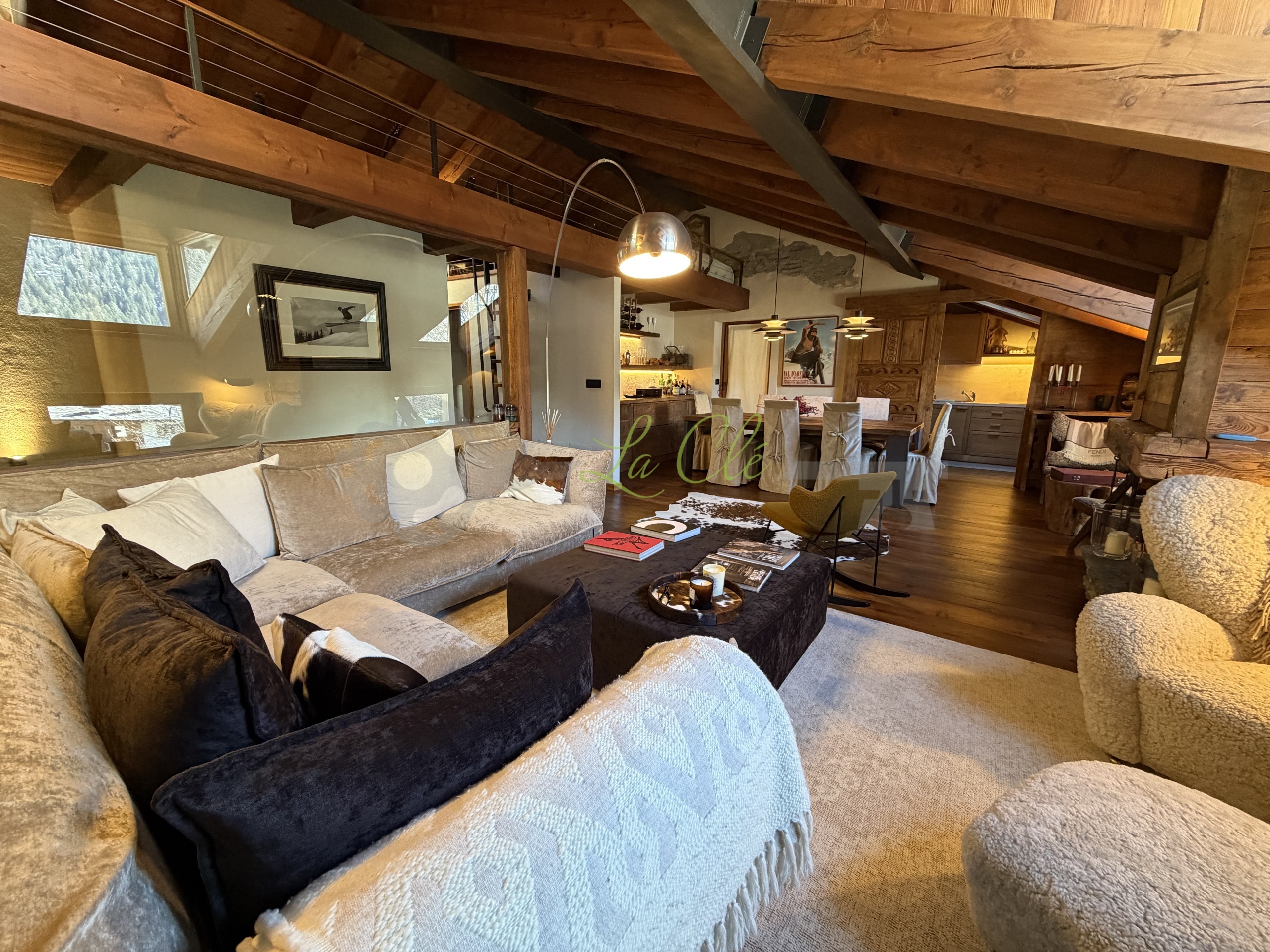 Appartamento con terrazzo in via roma 73, Courmayeur