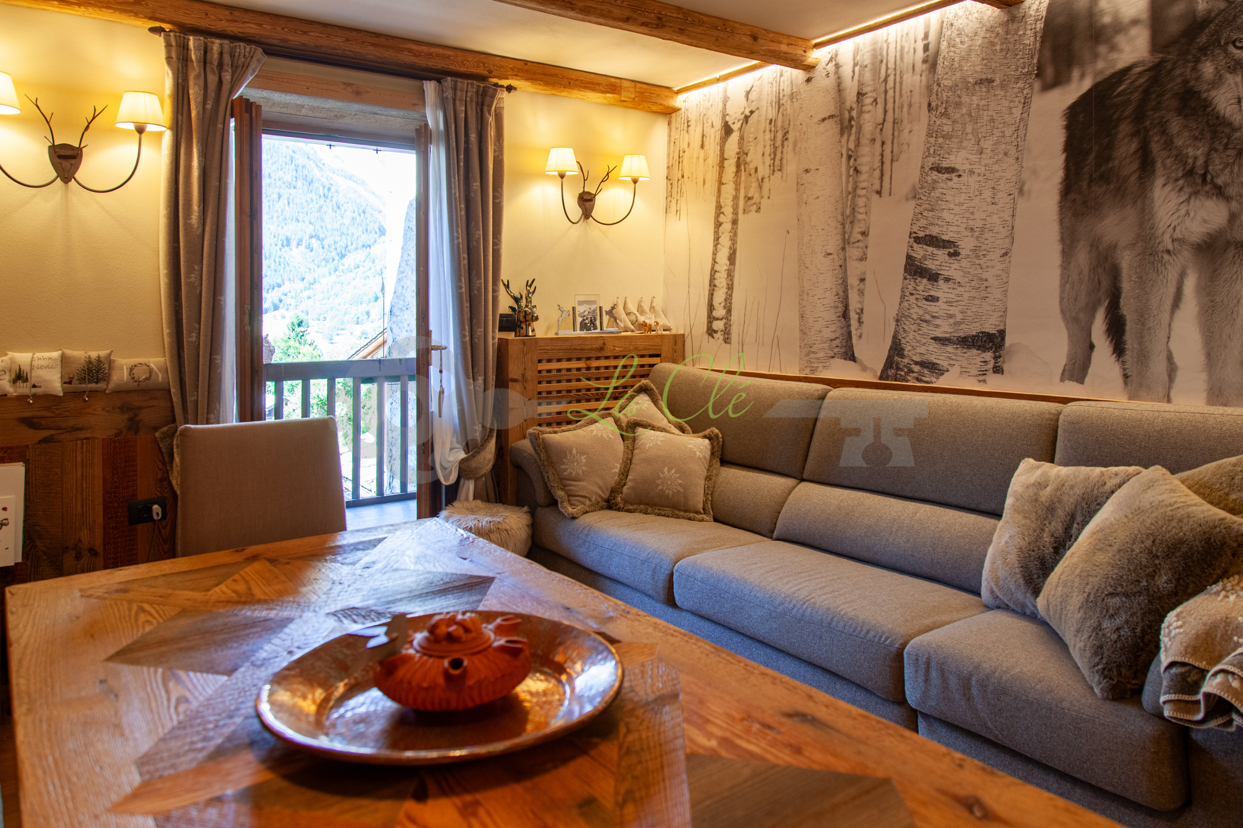 Trilocale con box, Courmayeur villair inferiore