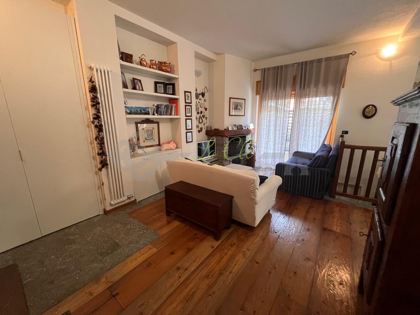 Appartamento con giardino in avenue dent du geant 37, Pr�-Saint-Didier