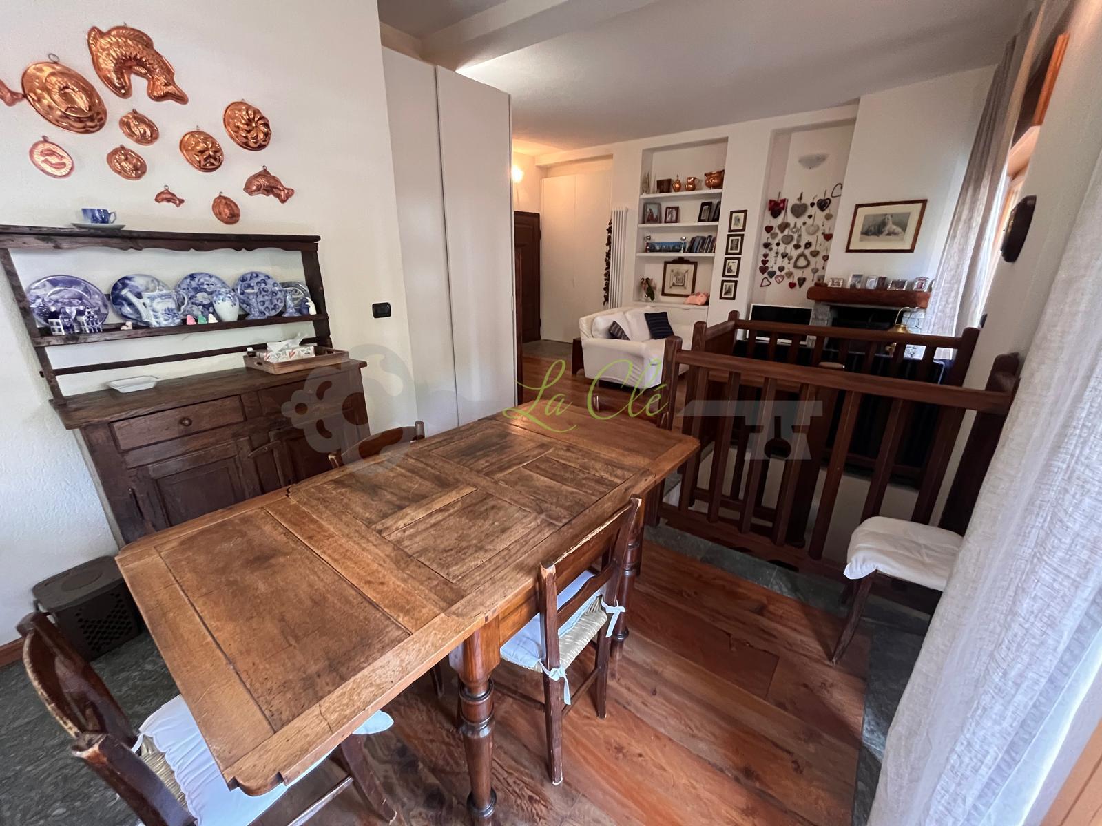 Appartamento con giardino in avenue dent du geant 37, Pr�-Saint-Didier