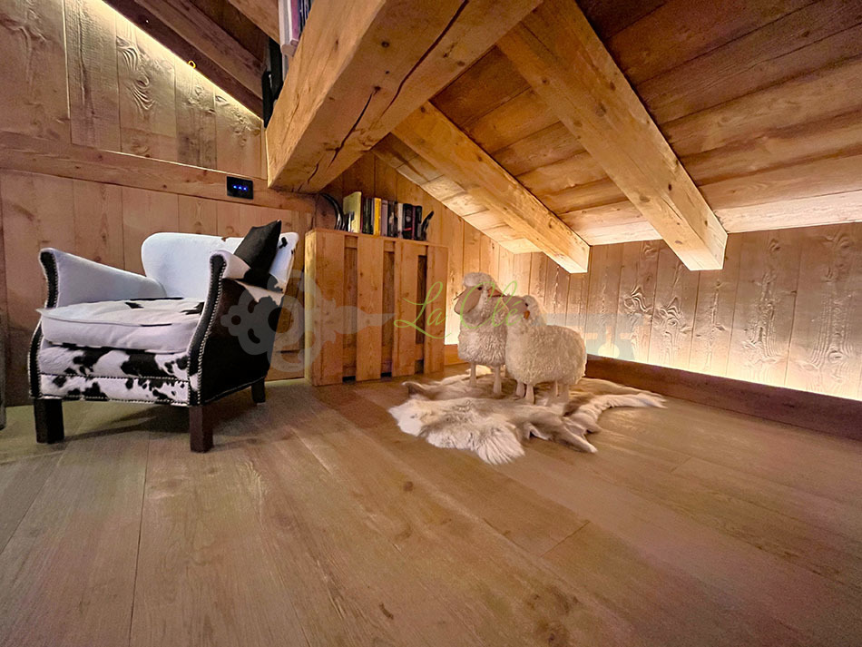 Mansarda con box in via circonvallazione 11, Courmayeur