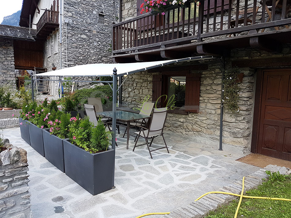 Bilocale con giardino in via grapillon 7, Courmayeur