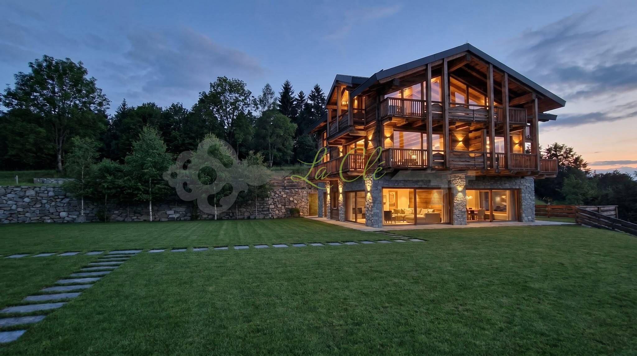 Casa indipendente con giardino in strada del pussey 23, Courmayeur