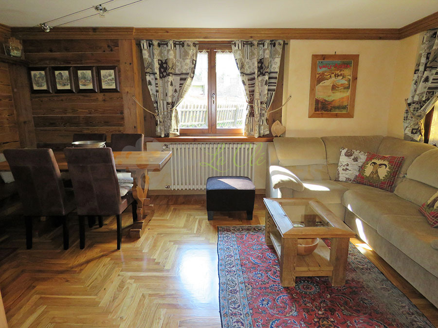 Trilocale con giardino in via guglielmo marconi 66, Courmayeur