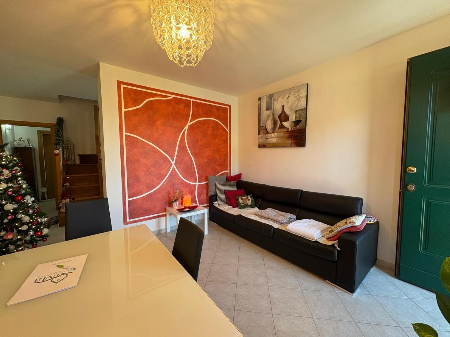 Trilocale con giardino, Bibbona la california