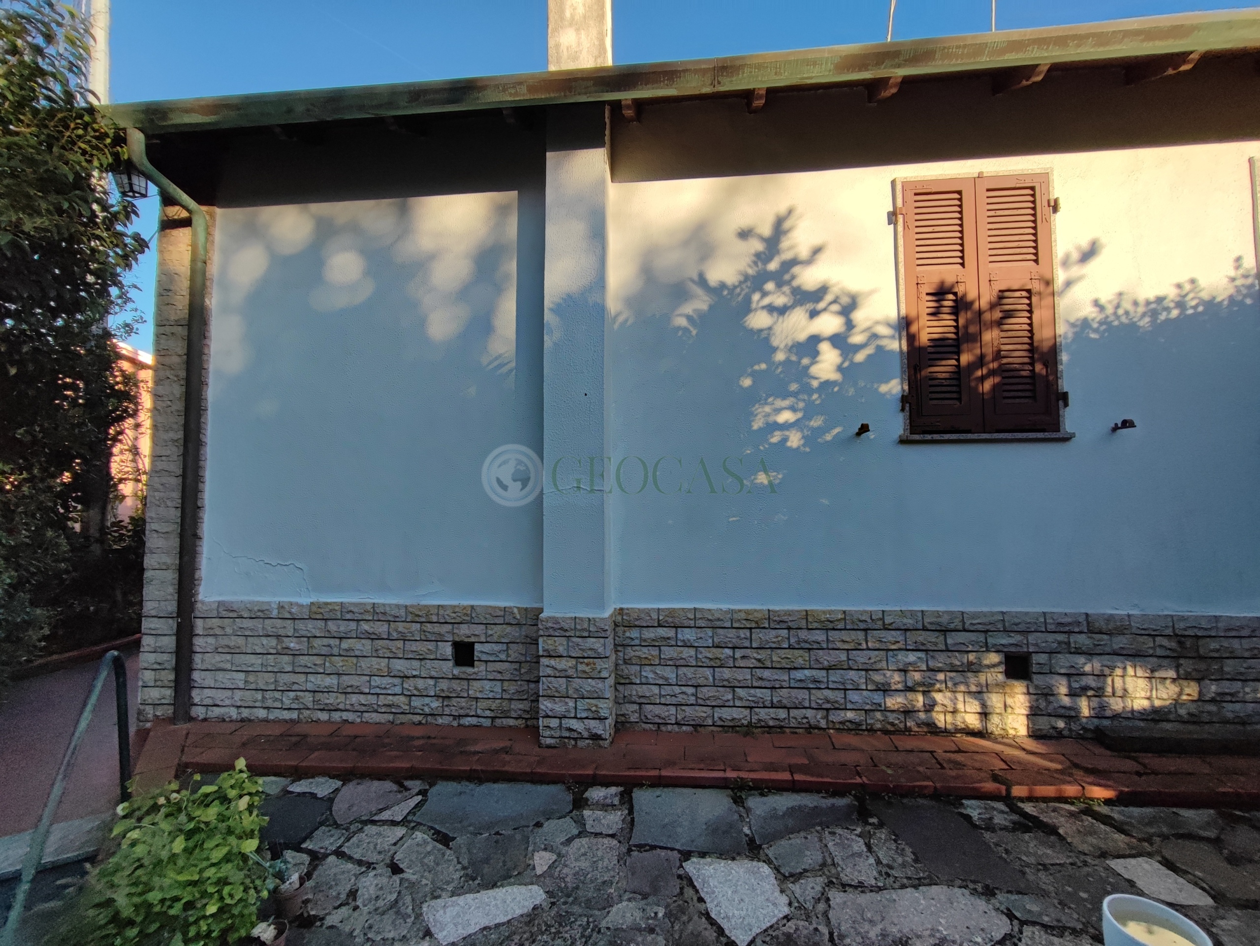 Casa indipendente con giardino in via brigola, La Spezia