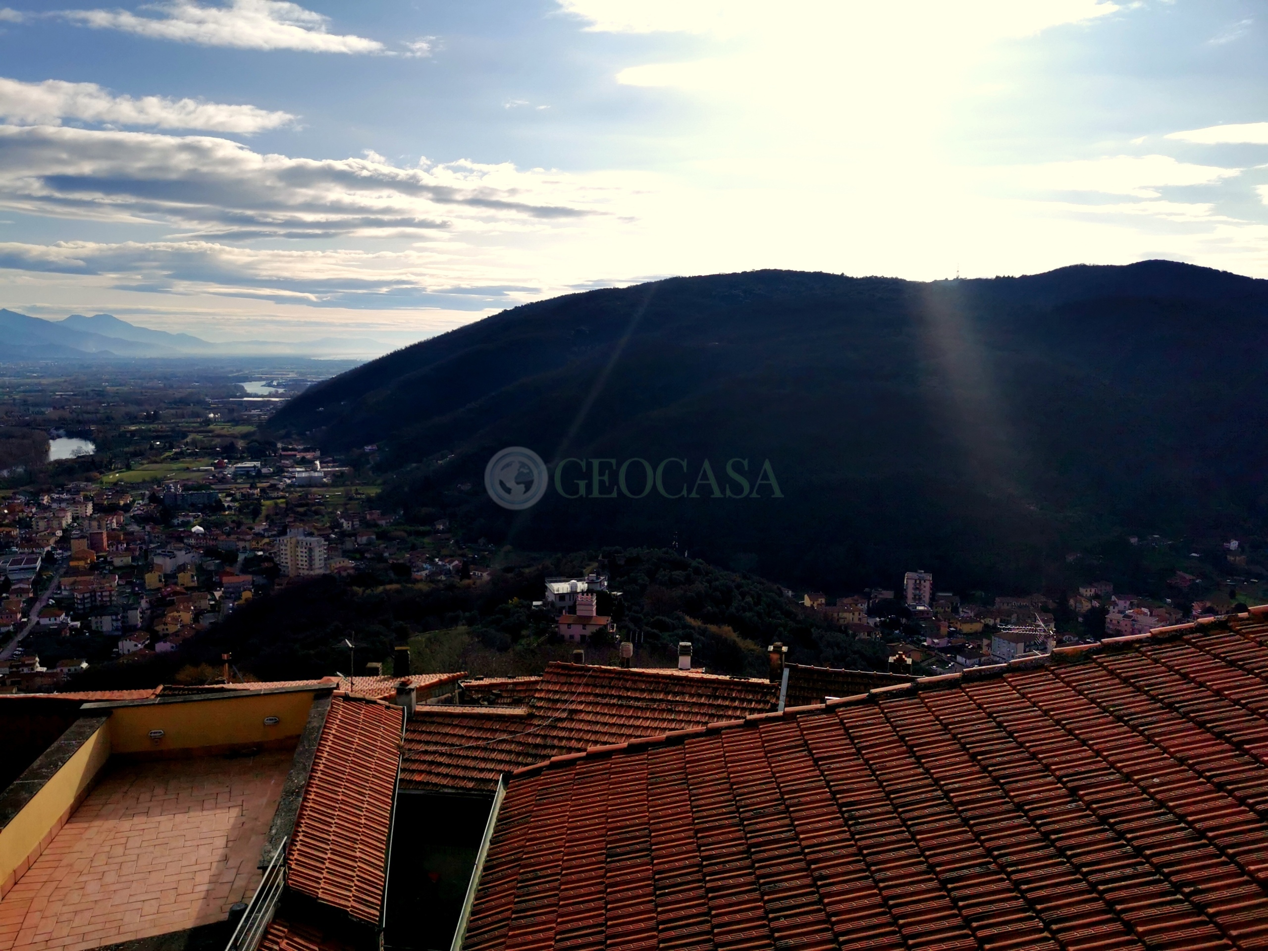 Casa indipendente con terrazzo, Arcola trebiano