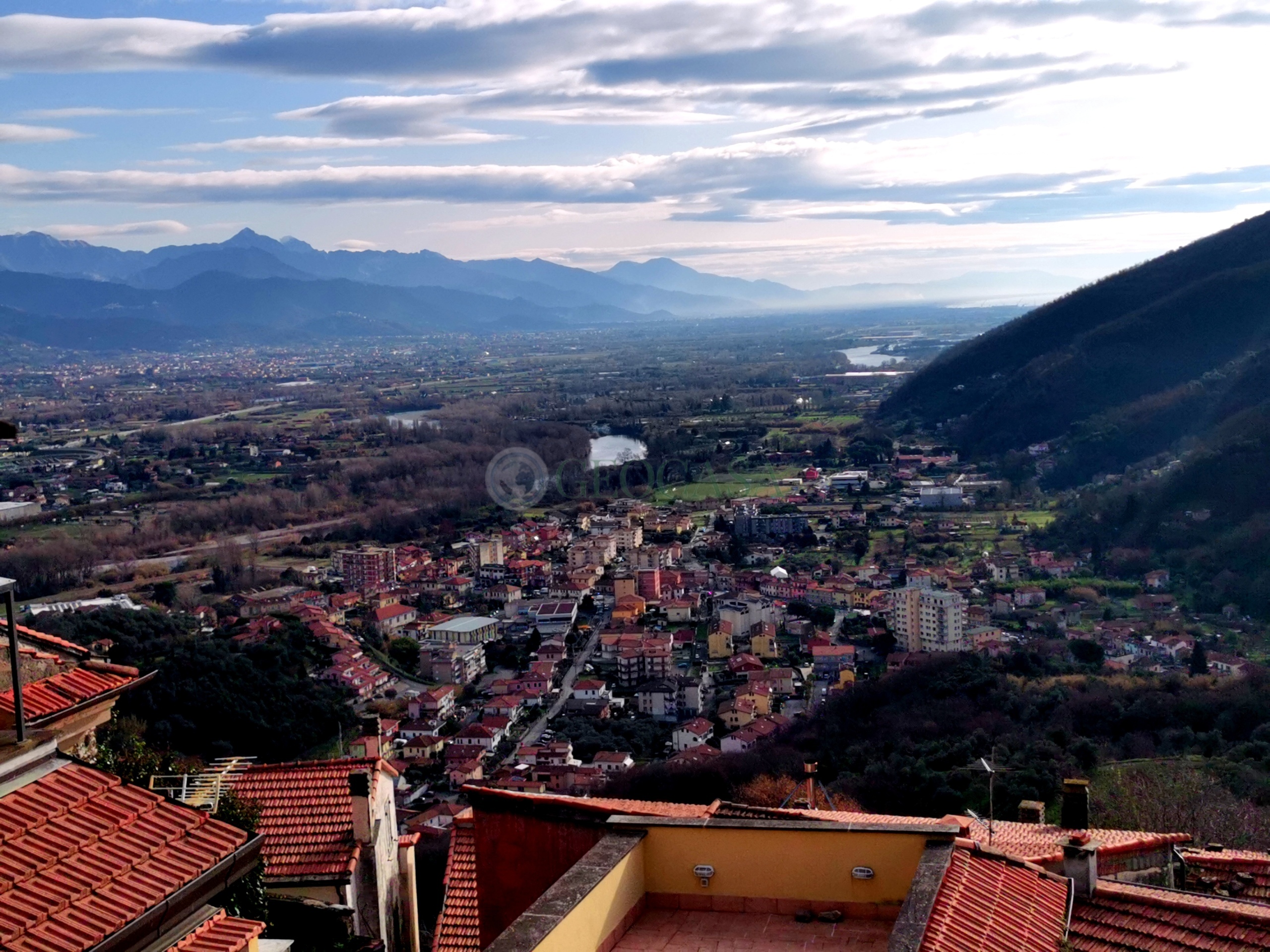 Casa indipendente con terrazzo, Arcola trebiano