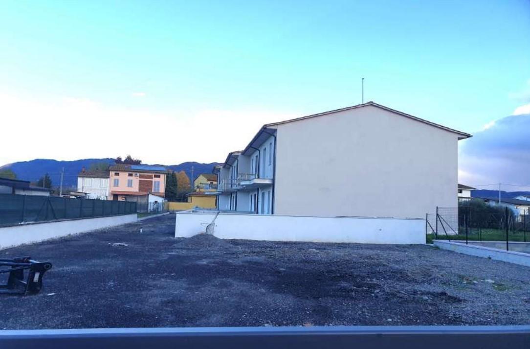 Villa nuova, Porcari rughi