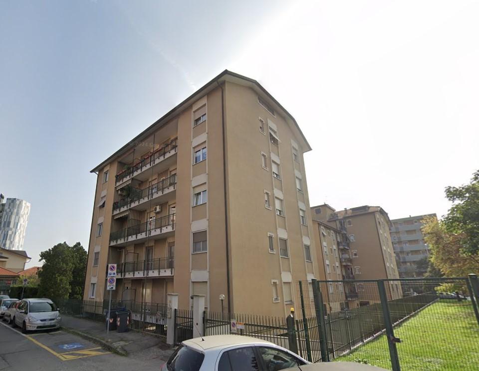 Appartamento in vendita a Monza