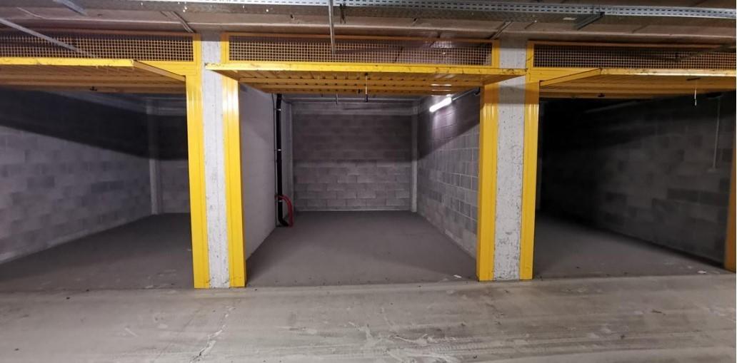 Box/Garage 36mq in vendita a Milano